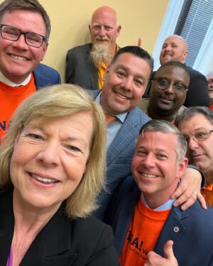 Tammy Baldwin Instagram - What a treat to have Wisconsin labor leaders here in Washington! Together, we are:
✅Creating good-paying job opportunities
✅Investing in apprenticeship programs
✅Fighting for fair wages and benefits
✅Moving our Made in Wisconsin economy forward!