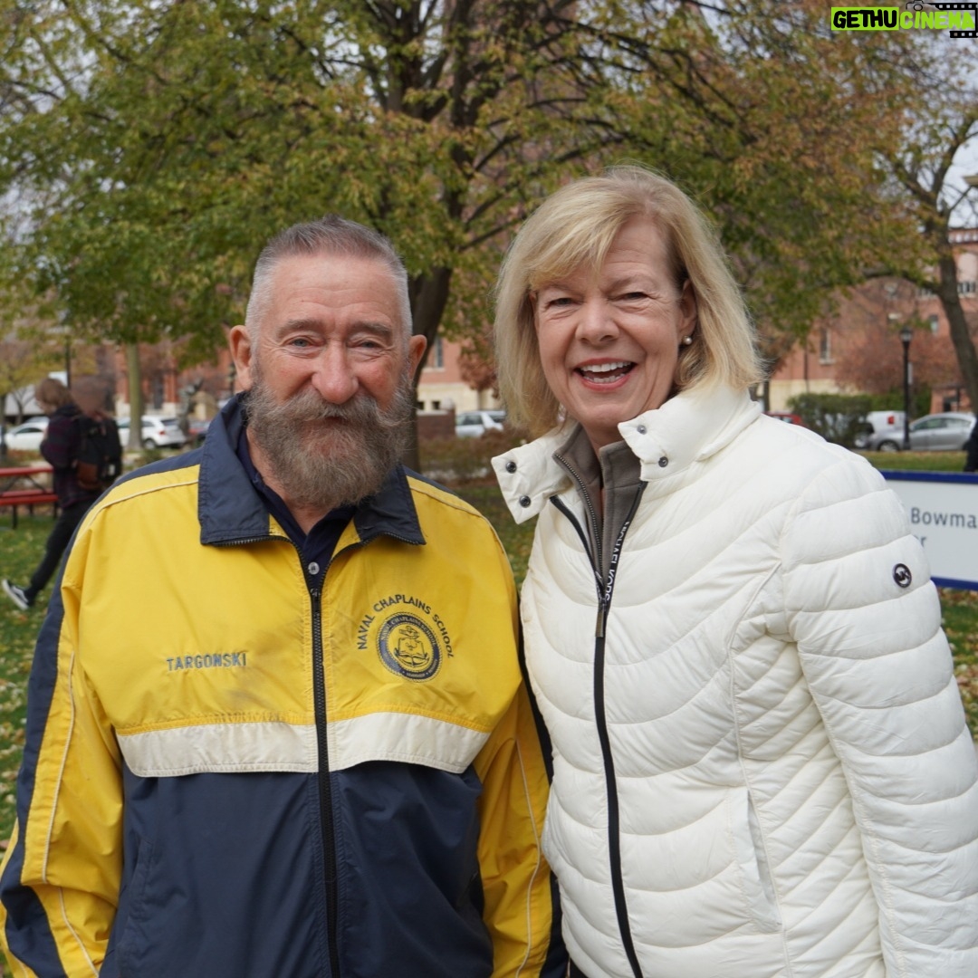Tammy Baldwin - 193 Likes - Thereās no better way to celebrate Veterans Day weekend than hearing from our very own Wisconsin veterans.
Grateful to be at @viterbouniversity in La Crosse today to meet with our brave veterans and their families and thank them for their service to our country.