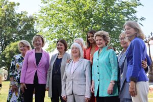 Tammy Baldwin Instagram - For too long, menopause has simply been written off as a “women’s issue.” Women shouldn’t have to suffer in silence. I was proud to stand with the amazing @halleberry and my colleagues to introduce bipartisan legislation that makes long overdue investments in menopause research.