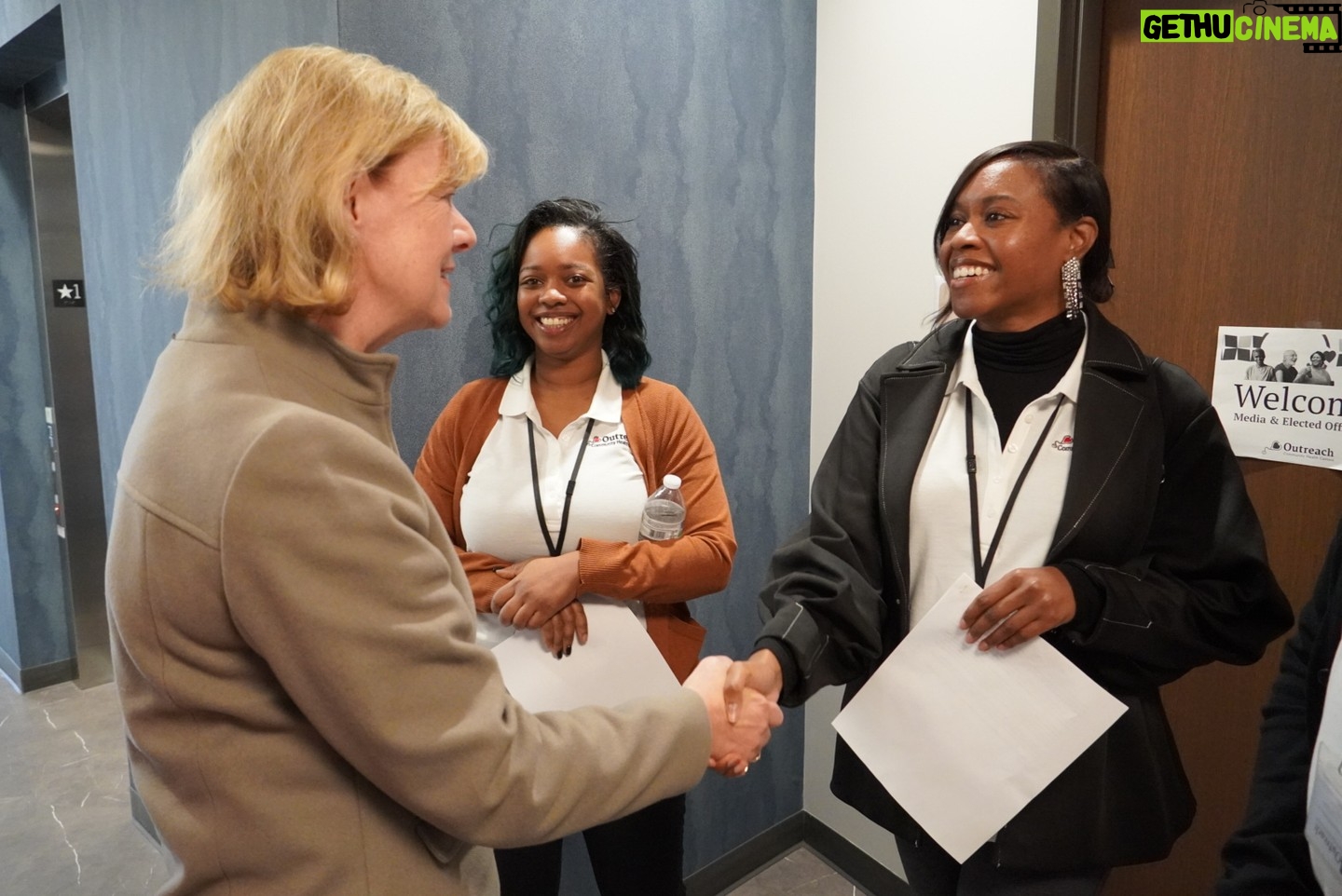 Tammy Baldwin - 207 Likes - Another great week crisscrossing the state, listening to Wisconsinites, and talking about our work moving the state forward!