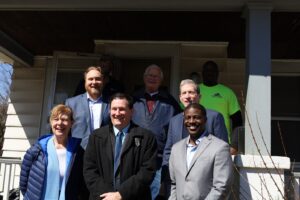 Tammy Baldwin Instagram - I’m in Milwaukee today touring a foreclosed property that will be rehabilitated and prioritized for sale to a first-time home buyer. This is what it looks like to invest in affordable housing in Wisconsin & give first-time home buyers the support they need to build their future!