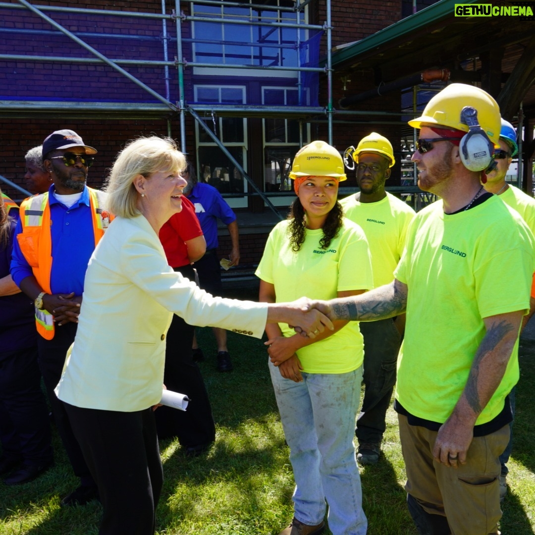 Tammy Baldwin - 263 Likes - Happy to join RYDE Racine to celebrate funding I delivered to improve public transportation and invest in Racine’s electric bus fleet! These investments will ensure the wheels on our buses are moving us toward a more sustainable future. 🔌 🚌