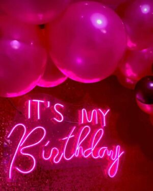 Tammy Jackson Instagram - Happy Birthday to me… very thankful and blessed to see another year of life 🙏🏽🎉🥂 #43 #HappyBirthdayToMe