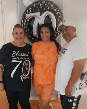 Tammy Jackson Instagram - Happy 70th Birthday to my Mom and Happy 52nd Birthday to my brother. So happy to celebrate y’all birthday with y’all. Love you guys so much 🎉😘