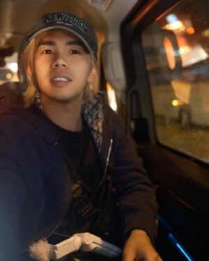 Tan Jian Hao Instagram - Stuck in absolute crisis. 8 hours in the car, missed our flight but @kimlimhl found a solution in the spot 🌧️ never have I thought I’d be caught in a hailstorm in Dubai. Not sure when we can return but super blessed to go through this together ❤️