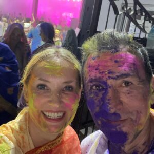 Tanja Ribič Instagram - Voščila sem ti že za rojstni dan, zdaj, ko se je slučajno malo umiril tempo se bom še zahvalila tule… Hvala, ker te imam. V svet si vnesel barve. ♥️❤️♥️❤️💛🧡💚💖💜💙🩵🩶 @branko_djuric_djuro  #colorfullife #justlove