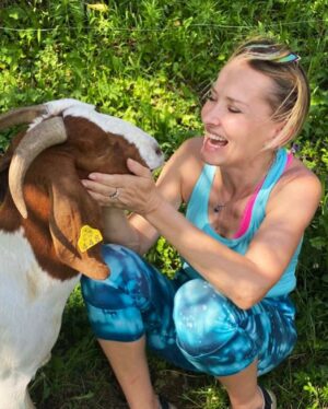 Tanja Ribič Instagram - Kaj čem rečt…❤️#animallovers  #goats  #naturelovers