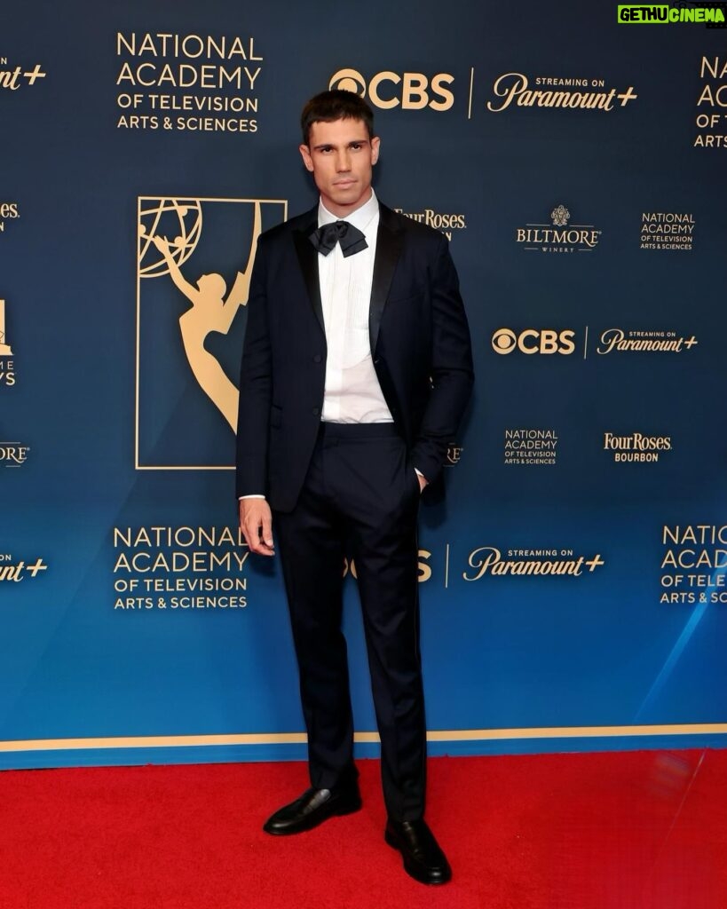 Tsnner Novlan Actor Actor Tanner Novlan HD Instagram Photos and Wallpapers July 2024 ...