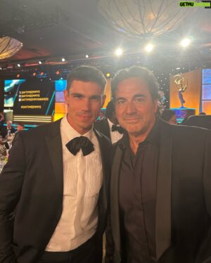 Tanner Novlan Instagram - Fun night @daytimeemmys with the @boldandbeautifulcbs fam. Biggest congrats to @iamthorstenkaye No one deserves it more.