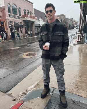 Tanner Novlan Instagram - All pie is good pie at Sundance. #hitman @glenpowell @allsaints