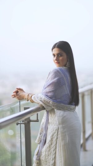 Tanvi Nagi Instagram - In love with this song ❤️ 
Watch #NiMainSassKuttni2 now in Cinemas ❤️