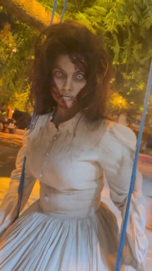 Tanvi Nagi Instagram - Ni Main Sass Kuttni 2 now in Cinemas 😍🔥
#RunningSuccessfully 🔥
@nimainsasskuttni2 

Horror Makeup : @sudhirmakeup & @salman__official33 
Costume : @mann30preet 

#tanvinagi #anitadevgan #horrorlook #comedy #nimainsasskuttni2