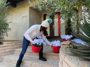 Tanya Memme Instagram - Getting into the Holiday Spirit over here!  You’ll still see all of my Holiday DIY’s on A&E!