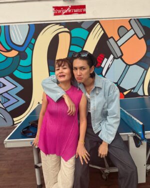 Tar Tinnaphat Leelaphiphatkul Instagram - ผู้ชายบ้านนี้