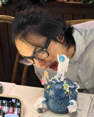 Tar Tinnaphat Leelaphiphatkul Instagram - 25 🎂