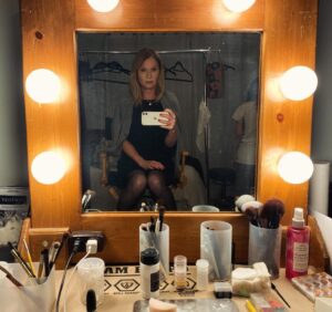 Tara Buck Instagram - Feels good finishing off 2023 with fellow creatives doing what we love most.  I like to think we’re hunting magic. 🎥💫