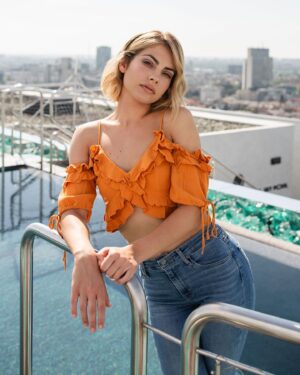 Tara Thaller Instagram - orange is the new black

@sanja.tusek za @journal.hr