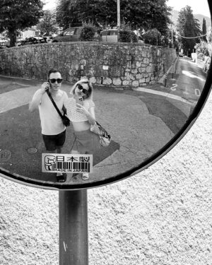 Tara Thaller Instagram - odiseja u ogledalima