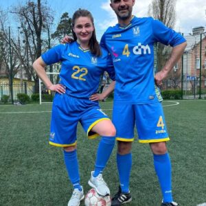 Taras Stadnytskyi Instagram - мали нині @vipternopil_official благодійний футбольний матч

але то вже нині @tanet_vip витворяла на футбольному полі!

#віптернопіль #танькаіволодька #київ
