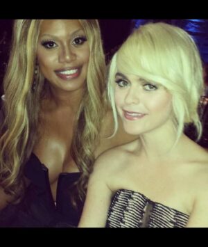 Taryn Manning Instagram - Those are heavy. I've always found it interesting that it's a man's butt and his dong on the award. Yeah, forget that – let's rock, ladies. #enough #sag #awards #jokes #oitnb #netflix Thanks for the award. 💕👻 But I'm cancelled? Okay, cool, bro. Good story. It sucked anyway. Lending my talent to the takers.