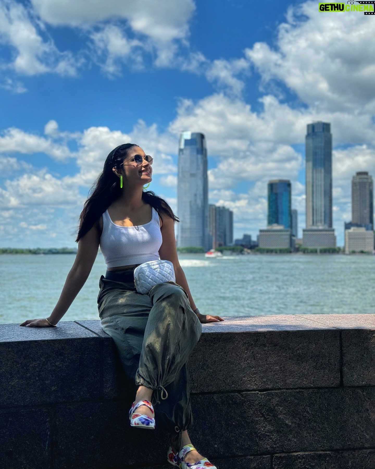 Tasnia Farin - 94.1K Likes - Vibe check