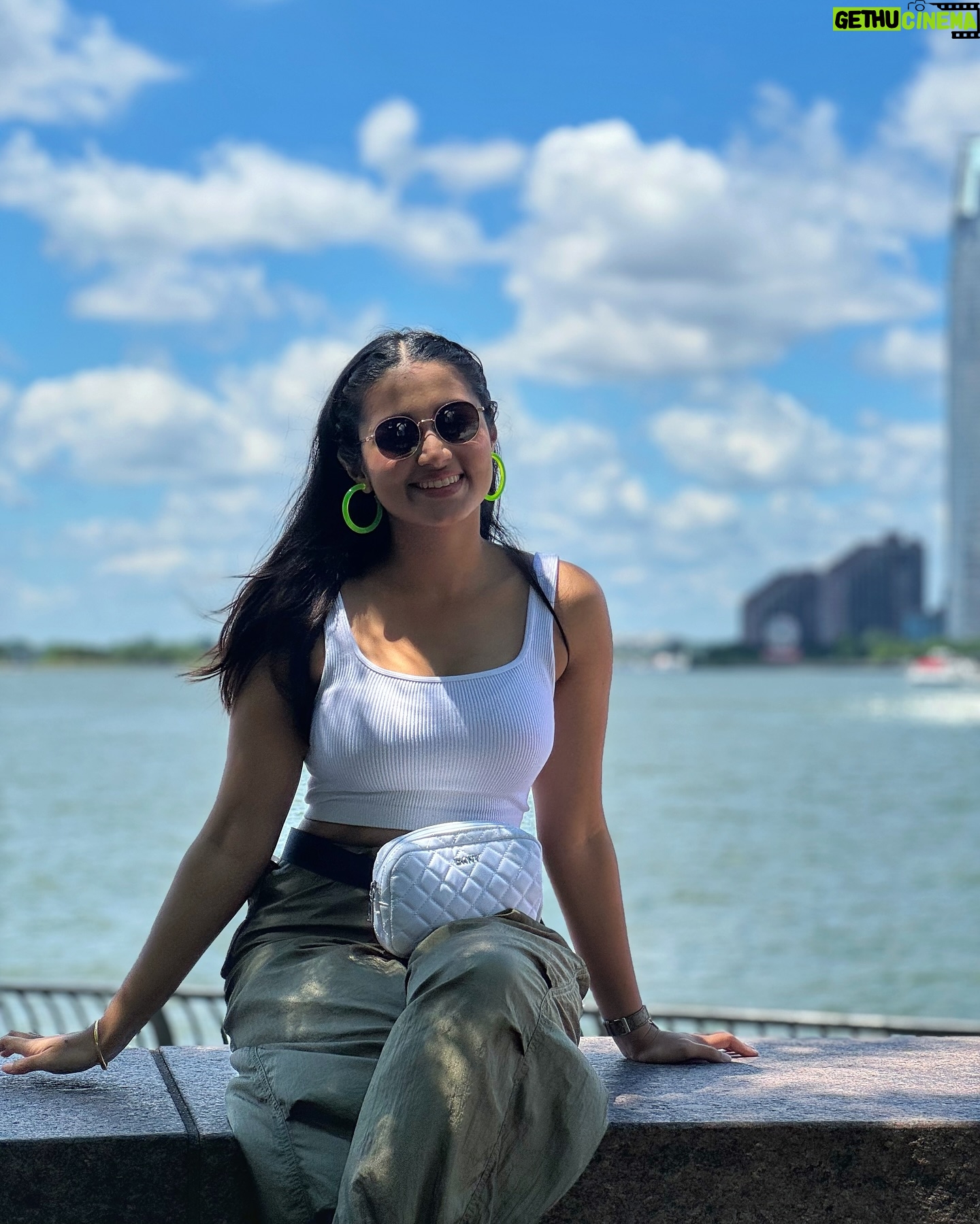 Tasnia Farin - 94.1K Likes - Vibe check