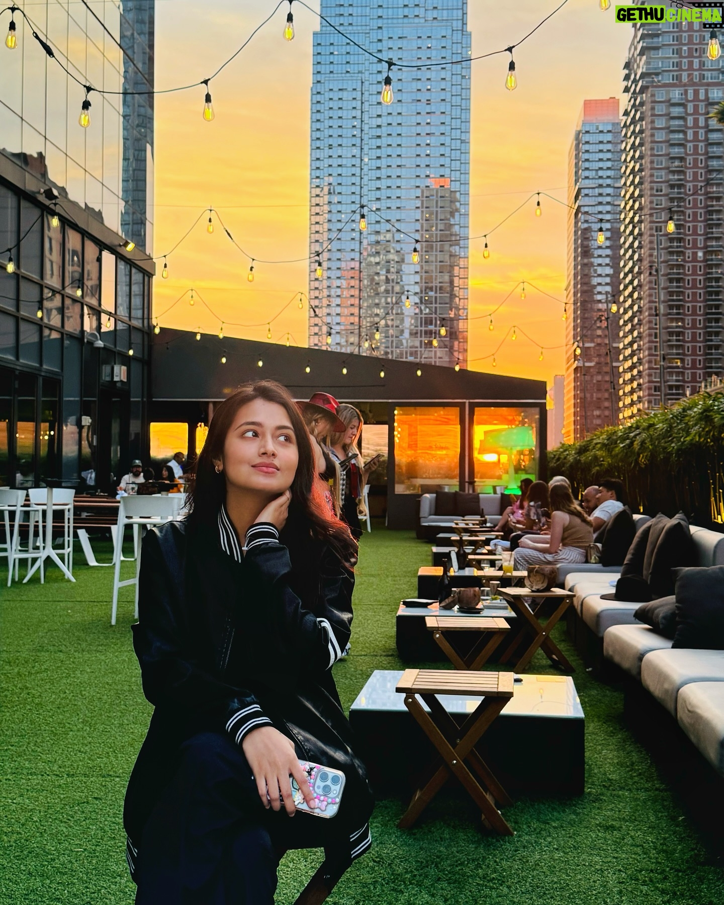 Tasnia Farin - 78.4K Likes - Never rarely sometimes always