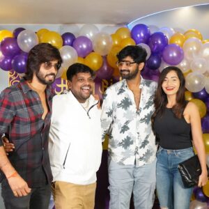 Tasty Teja Instagram - Pure Candids from my Birthday party with amar,Shobha & Yeshwant bro🎉🥳

Event : @masterpiecebuffet
Decoor : @maxoevents

#tastyteja #amardeep #shobhashetty #yeswanth #BiggBoss7Telugu