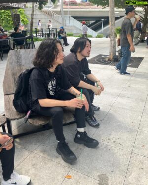 Tatsuya Kitani Instagram - thank you having me Singapore!
i saw the rumoured Merlion for the first time
it was so cute and so square, i love it