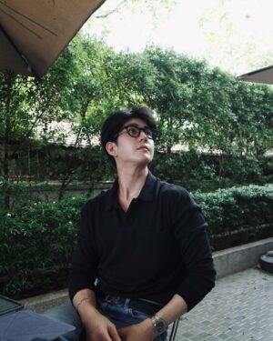 Tawinan Anukoolprasert Instagram - Slowly 🪐