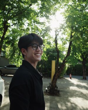 Tawinan Anukoolprasert Instagram - Slowly 🪐