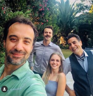 Tayanç Ayaydın Instagram - Yeni bölüm az sonra başlıyor:)
Herkese iyi seyirler✌️ #yenihayat