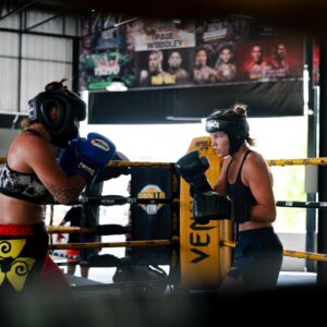 Taylah Robertson Instagram - Just @tai_emery  and I making jokes with each other before we punch each other in the face 🤗 @apollo_camp_thailand 
📸 @onlydavies