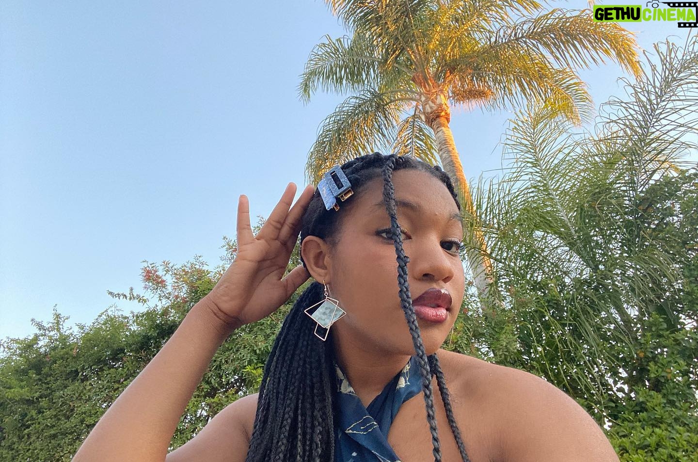 Taylor Mosby - 3.6K Likes - going to the store, y’all want anything?