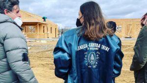 Tazbah Chavez Instagram - @rezdogsfx Episode 3 written by @sterlinharjo & @chadcharlieee / directed by @ericajtremblay 🔥 — I love this episode so much. Erica, 🙌🏽 you took the words on the page and made magic with them! On a roof in the wind no less! Your care, intention and thoughtfulness with this episode was such a joy to witness. Your love for it shines through the screen. I love you always! @dpharaohwoonatai you slayed your solo episode! So proud of you. You carried it with your hard work, dedication and love you have for all those you work with — especially your mama bear @_sarah_podemski_ . And these uncles… shiiiiit: @chadcharlieee @michaelspears4sbf @doggface208 😂 the best. Some BTS of episode 3 😁