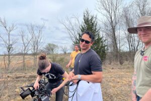 Tazbah Chavez Instagram - block one of @rezdogsfx w/ some heroes. wish I could share more but too many good secrets 😏 — really blessed to work alongside this family for three years now. the hard work and care that our cast and crew bring every damn day of every damn season is incomparable. Thanks @sterlinharjo for these episodes you trusted me with, and thank you @ericajtremblay for writing a side-aching funny script that I hope I did justice for you ❤️ Josh & Mark, thank you being the dream time once again and growing me one episode at a time! 🍸