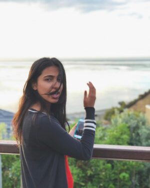 Teena Vellara Instagram - There’s a sweet cookie in the picture