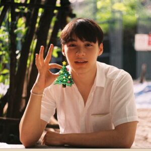 Teetatch Ratanasritai Instagram - Merry X-mas 🎄
Cr. Ari