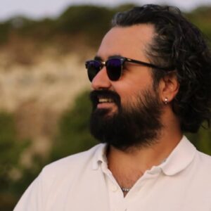 Temmuz Karikutal Instagram - O zaman saçları kestirmeden önce son fotoğrafımı da paylaşayım 🥳