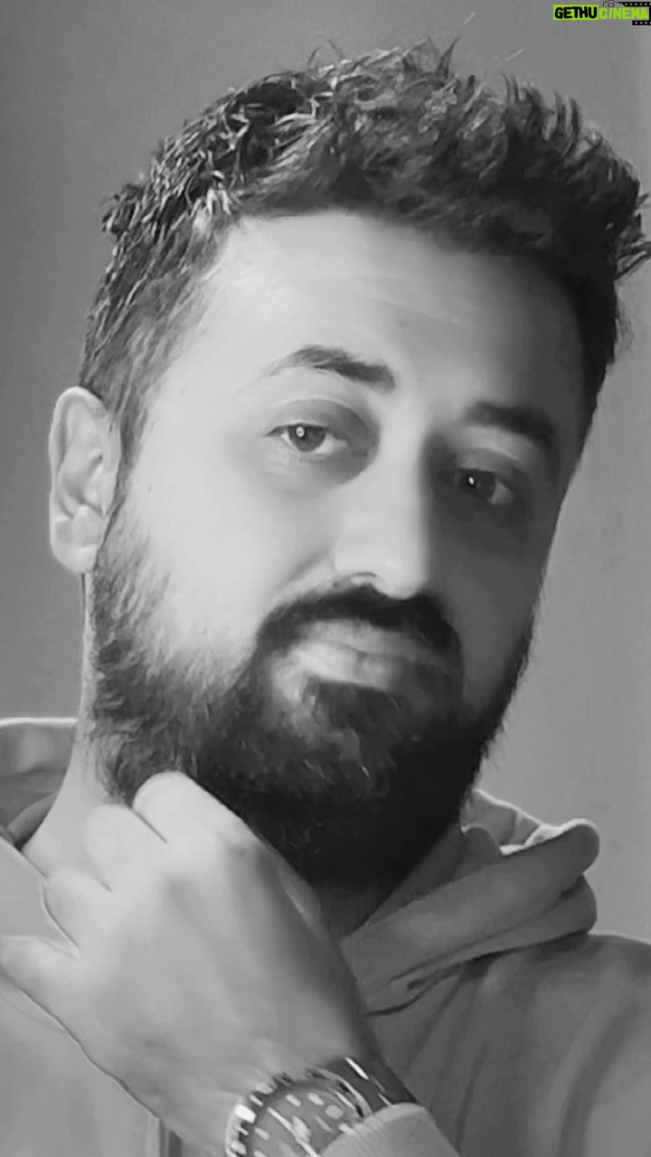Temmuz Karikutal - 1.7K Likes - Önemli bir sır! 🙈
