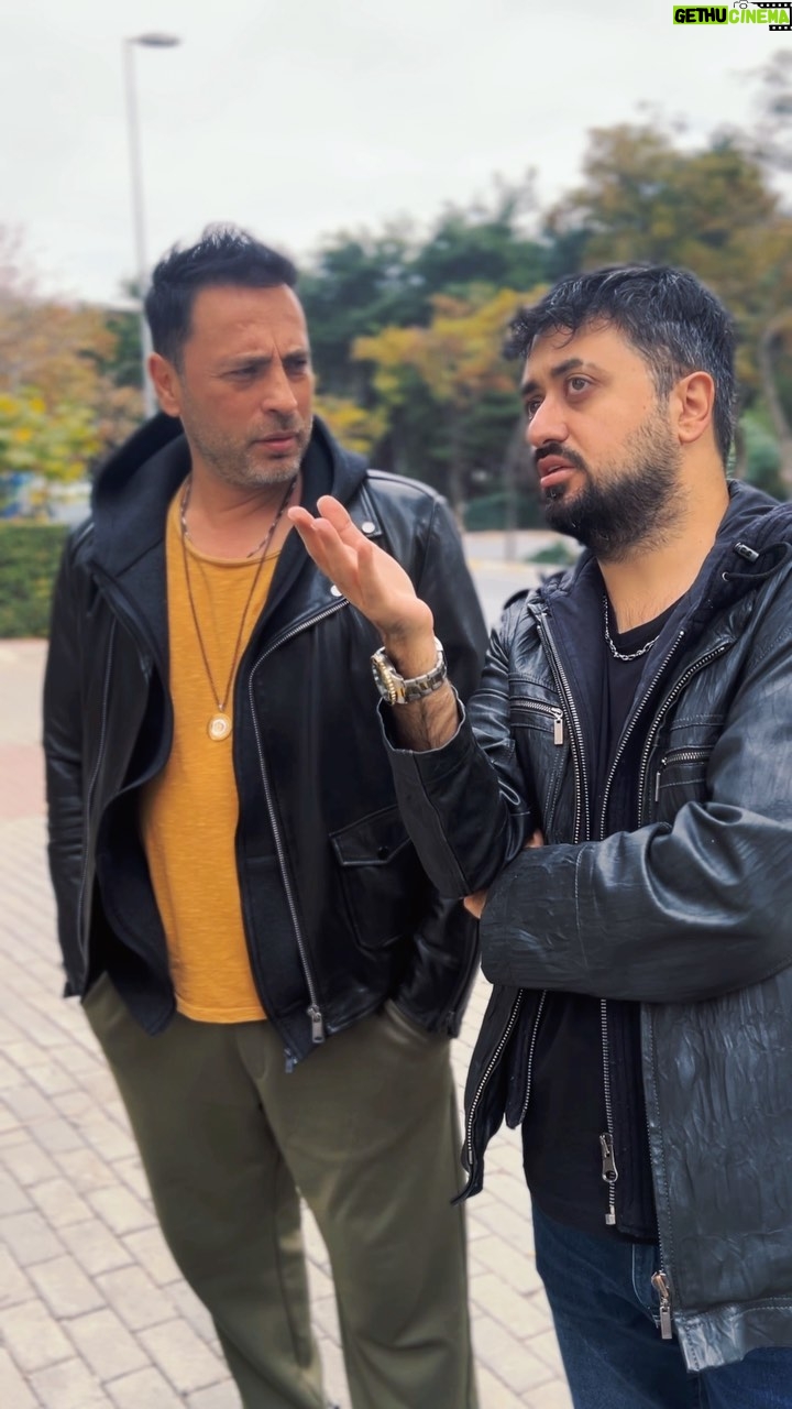 Temmuz Karikutal - 12.3K Likes - Cidden ben şok 🤪
#temmuzkarikutal #bülentçetinaslan #kötüşaka #soğukespri #kötüespri #komikvideolar #komedi #bosch #arkasıradakiler