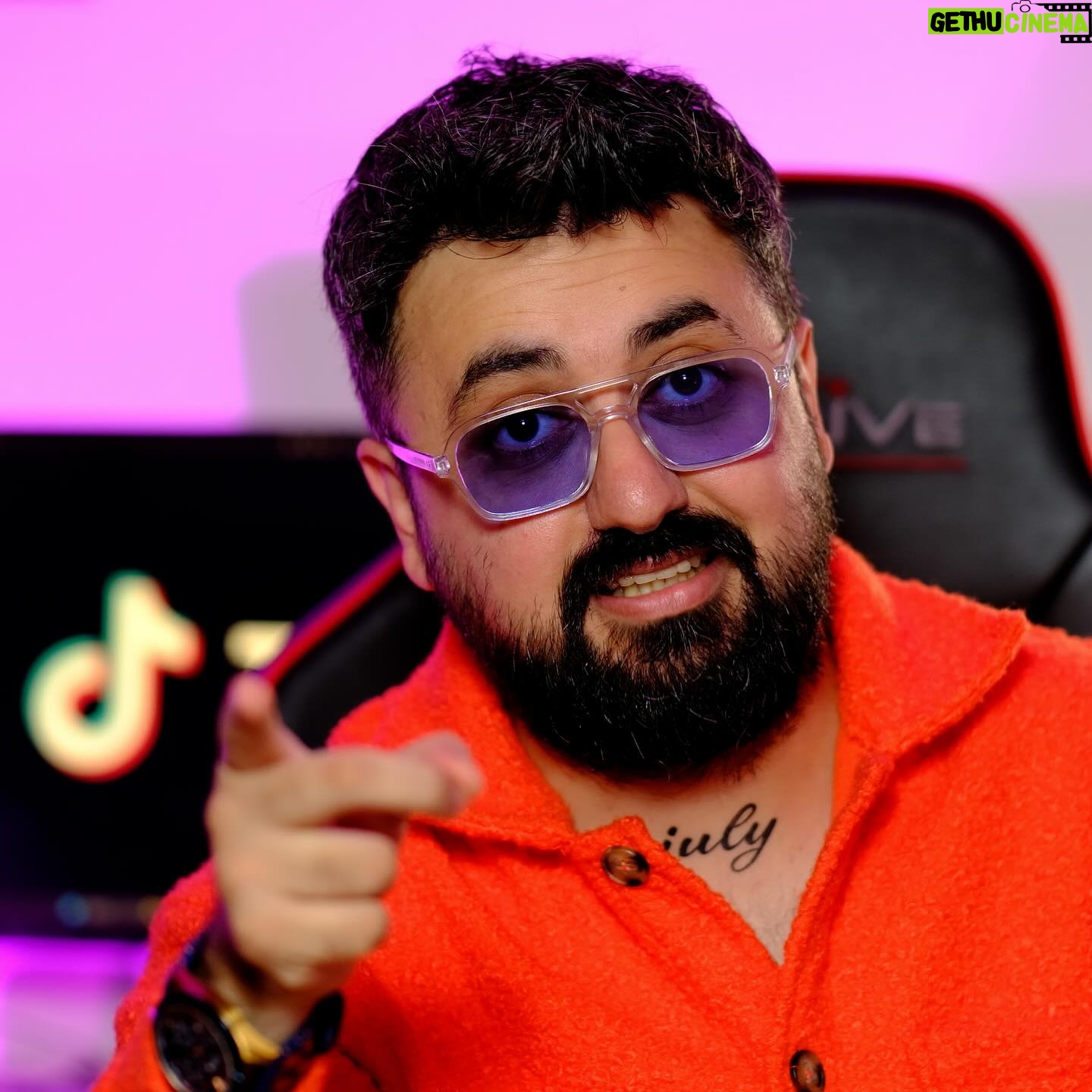 Temmuz Karikutal - 3 Likes - Turuncu sevenler? 🍊
#video #temmuzajans #tiktokajans