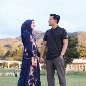 Temmy Rahadi Instagram - Happy Wedding Anniversary ya beb..
Semoga keluarga kita selalu ada dalam lindungan, keberkahan dan kasih sayang Allah.
Aminn 🤲
I Love you Full ❤️.

#weddinganniversary #husbandandwife