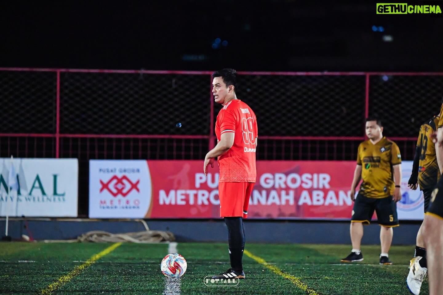 Temmy Rahadi - 24K Likes - Fun Football sebelum ramadhan bareng @studio2fc
Selamat menjalankan ibadah puasa ya, lancar puasanya dan berkah buat kita semua.. Amin š¤².