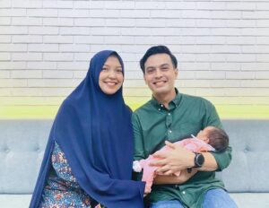 Temmy Rahadi Instagram - Photo bertiga 😘🥰❤️.
.
.
.
#family #happyfamily #love