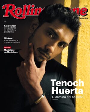 Tenoch Huerta Mejía Instagram - ¡Gracias! @rollingstoneenespanol @rollingstonemx @rollingstonecolombia @rollingstonees 

Historia por: André Didyme-Dôme y Ricardo Durán Fotografía: @karlaliskerrr 
 Total Look:  @boss @amagalichang 
✨ Fashion Director:  @angelicadzg Stylist: @victorblancostudio
  Grooming: @davosthebane
Estilismo: @danielvasquez.g
 Producción Ejecutiva:  @bibianaquintana
 Asistente fotografía:  @pionero_de_nada Producción:  @karendaap y Karla Barreda @barredakarla 
Producción ejecutiva: 
@xciegox @xalejandro.ortiz Pr @ospina.luz