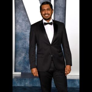 Tenoch Huerta Mejía Instagram - Aquí andábamos celebrando! #VFOscars 
#VanityFairOscarParty @vanityfair 
@boss