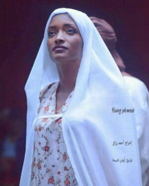 Tenou Khilouli Instagram - أنتي قدر لطيف صادفته يوماً.... ❤️
كنتي غريبة ، ثم صديقة ، ثم أخت ، ثم أصبحنا روحٍ واحدة. 🤍
العالم يراكي صديقتي و انا اراكي العالم
أنتي الآن راسخة في زاويةٍ ما في قلبي 😘
اجمل ماقيل لي في بداية2024
#حب #عشق #اخوة