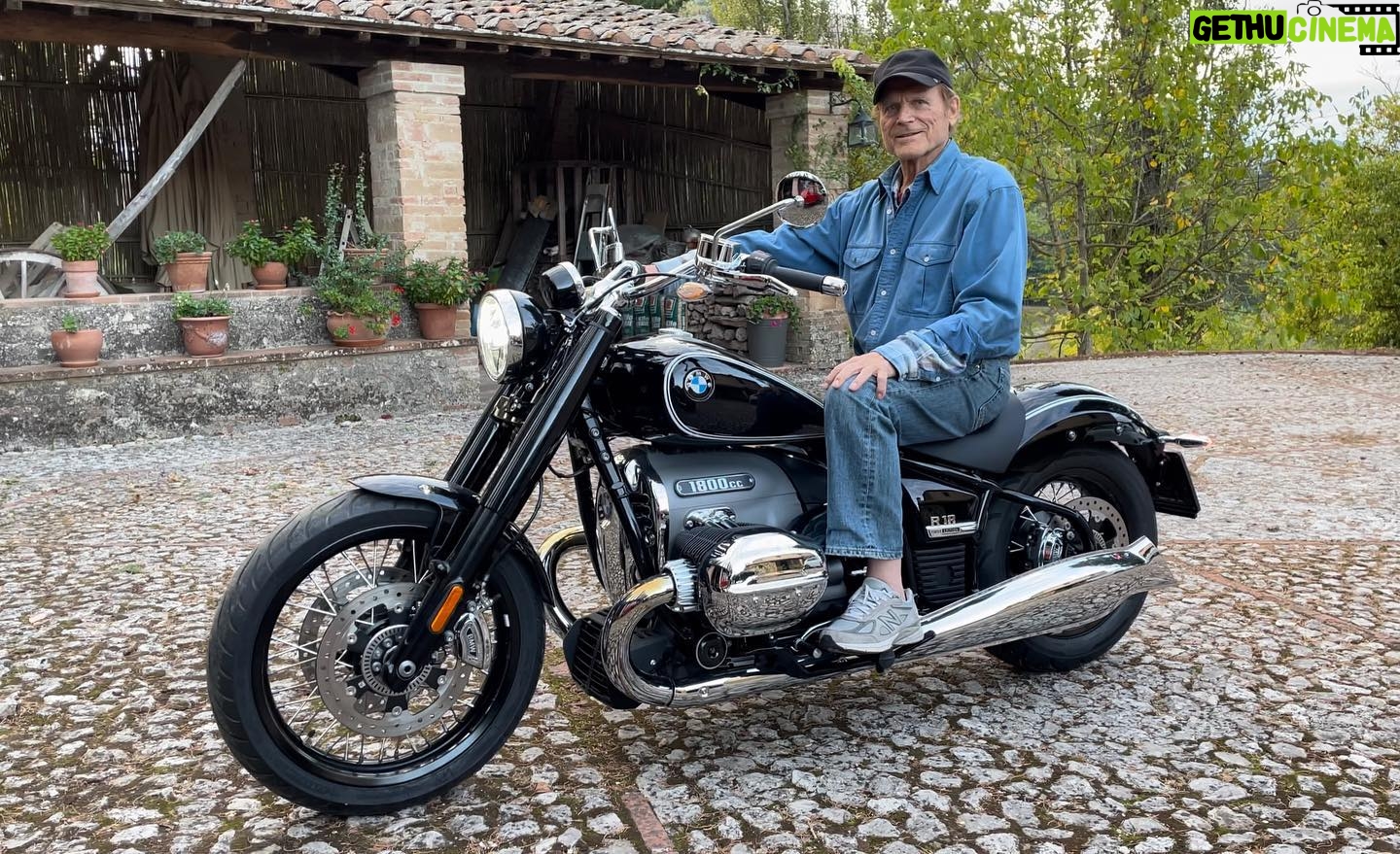 Terence Hill - 23.5K Likes - Hi friends! I can’t wait for spring to ride again. Have a great weekend, yours Terence 🤠 #terencehill #rideout