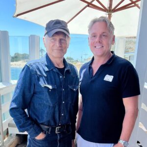 Terence Hill Instagram - I have met my new German voice @defive. He is doing a great work 👍🏻 #terencehill #donmatteokommt